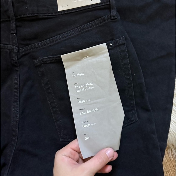 EVERLANE The Orignal Cheeky Jean In Black - Picture 5 of 5